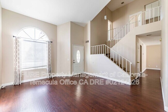 24667 Leafwood Dr Murrieta, CA 92562 photo 4