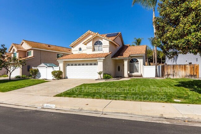 24667 Leafwood Dr Murrieta, CA 92562