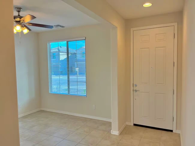 19836 W Badgett Ln Litchfield Park, AZ 85340 photo 4