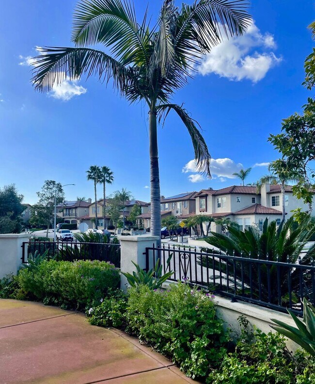 9707 Deer Trail Dr San Diego, CA 92127 photo 4