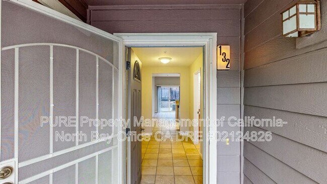 132 Treadway Ct Cloverdale, CA 95425 photo 2