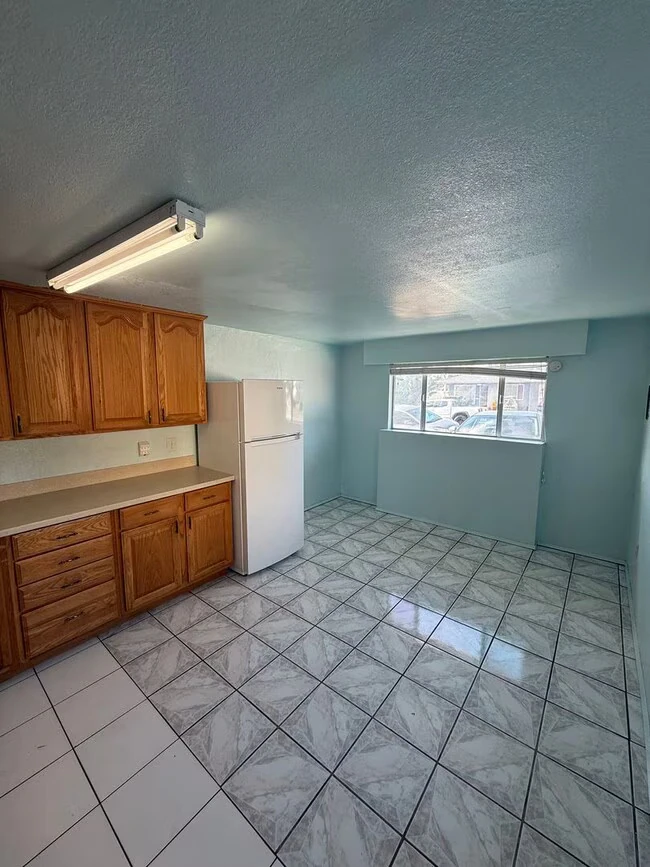 5977 Dwight St San Diego, CA 92105 photo 2