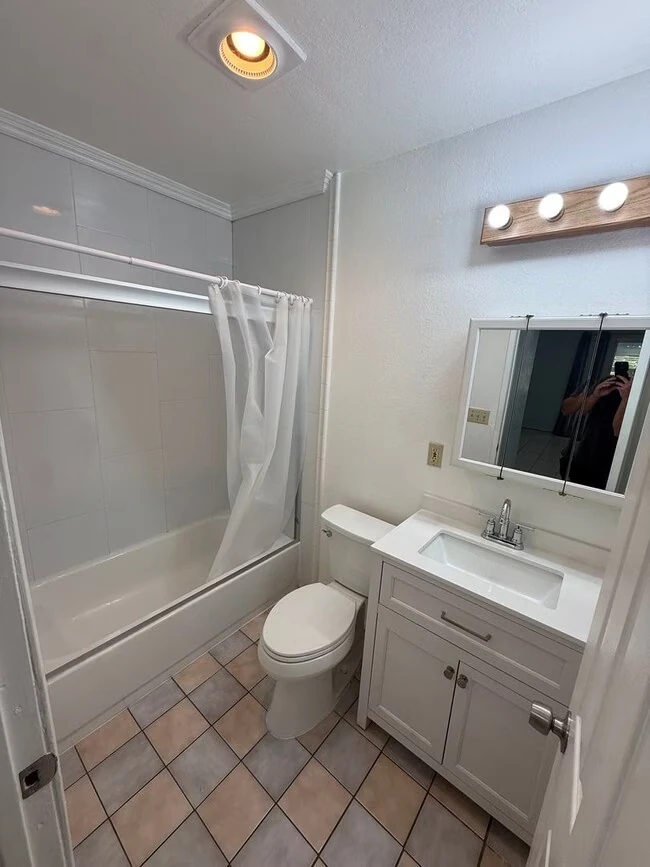 5977 Dwight St San Diego, CA 92105 photo 4