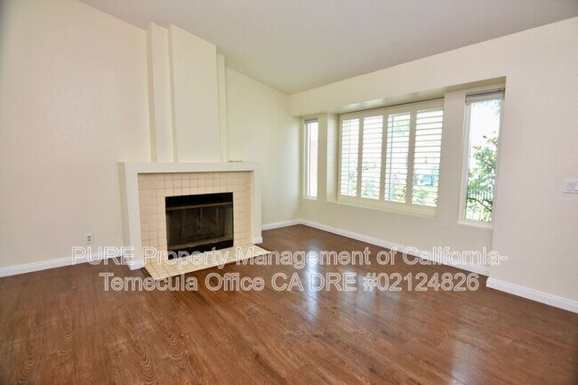 39775 Sunrose Dr Murrieta, CA 92562 photo 2