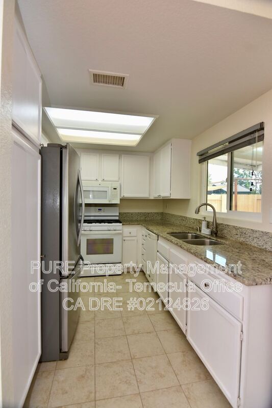 39775 Sunrose Dr Murrieta, CA 92562 photo 5