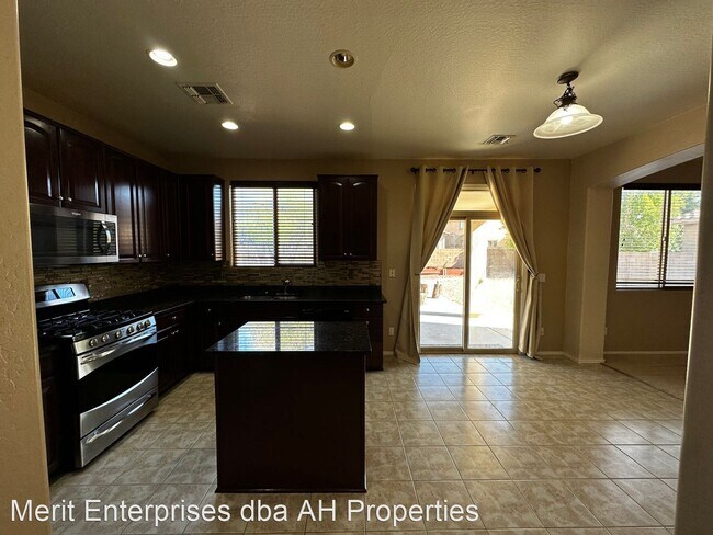 17450 W Adams St Goodyear, AZ 85338 photo 3