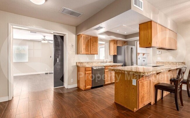 2508 E Inverness Ave Mesa, AZ 85204 photo 4