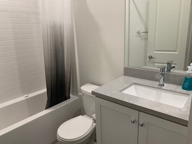 1404 Santa Victoria Road Chula Vista, CA 91913 photo 5