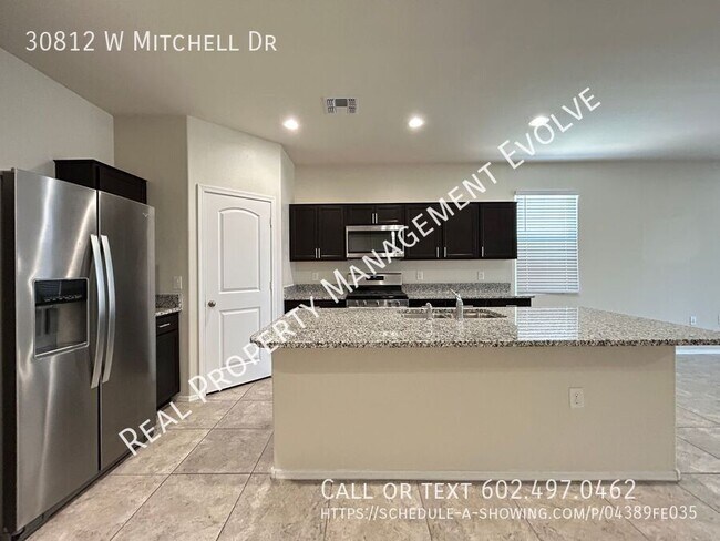 30812 W Mitchell Dr Buckeye, AZ 85396 photo 5