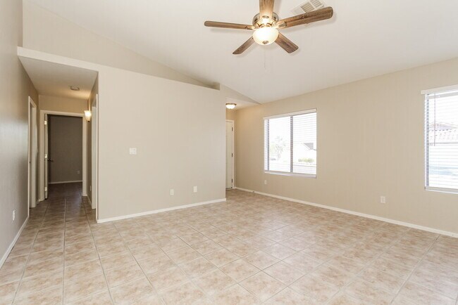 306 N Wildrose Mesa, AZ 85207 photo 3