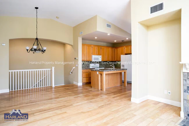 11801 Miro Cir San Diego, CA 92131 photo 3