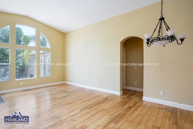 11801 Miro Cir San Diego, CA 92131 photo 4