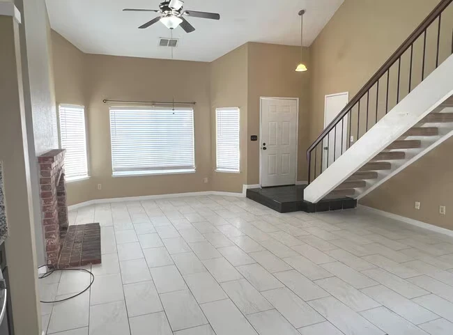 5354 Meadow Wood Ln Oakley, CA 94561 photo 2