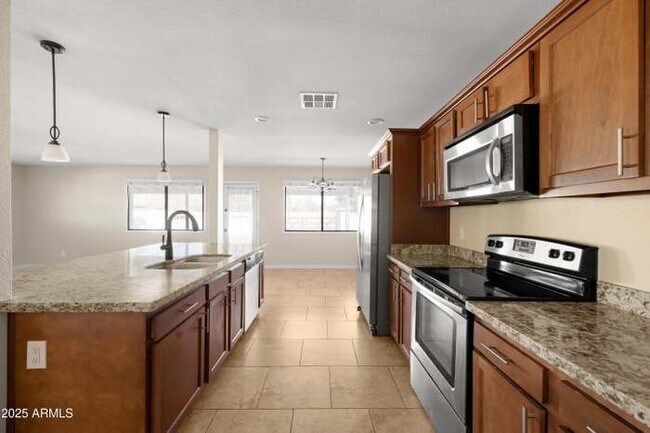 2715 S Rita Ln Tempe, AZ 85282 photo 5