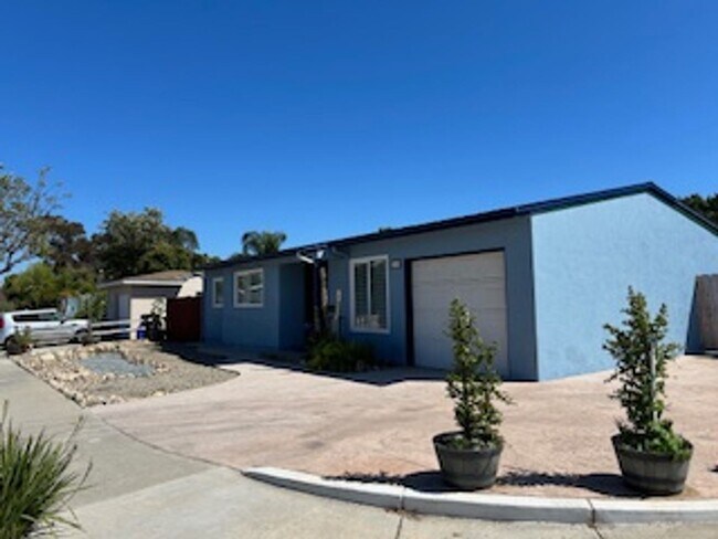 3105 Guilitoy Ave San Diego, CA 92117 photo 3