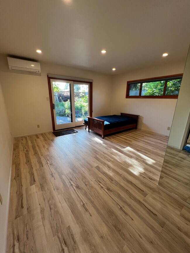 7840 Valentine Ave Sebastopol, CA 95472 photo 2