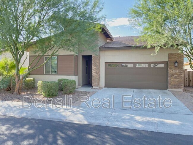 273 E Lantana Dr Chandler, AZ 85286 photo 2