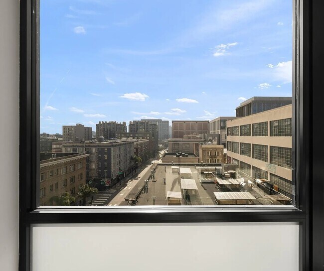 1201 Sutter St San Francisco, CA 94109 photo 2