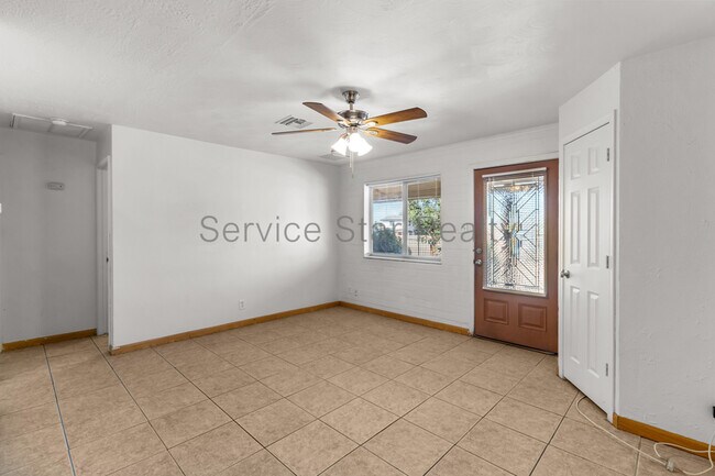 1226 E Purdue Ave Phoenix, AZ 85020 photo 5