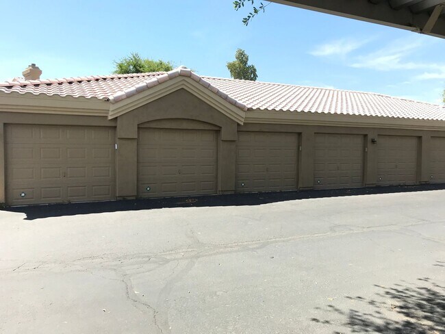 5335 E Shea Blvd Scottsdale, AZ 85254 photo 5