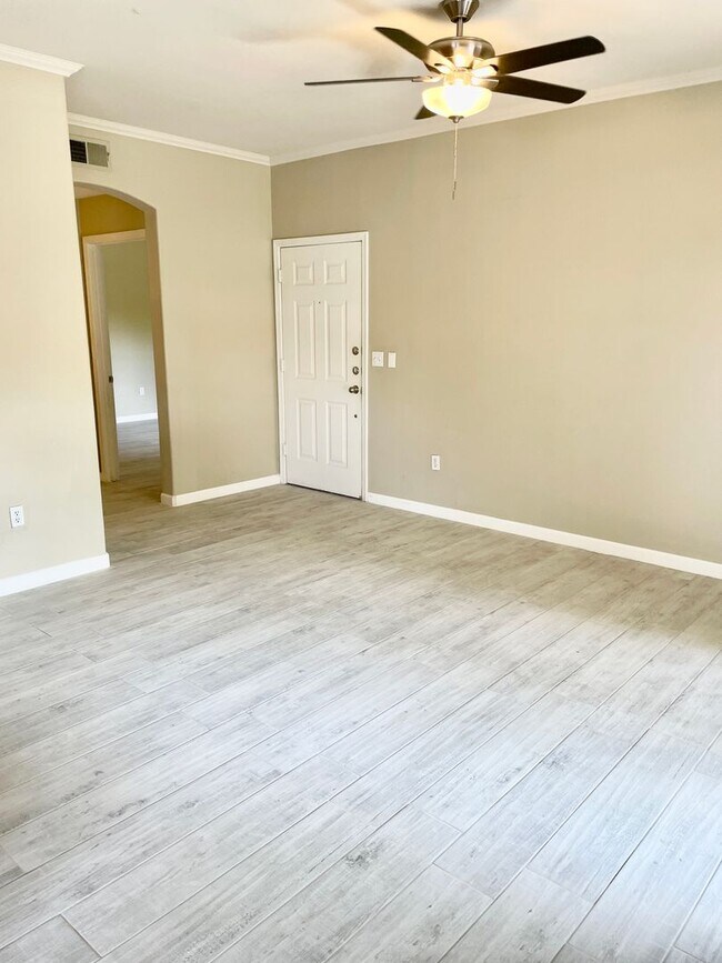 5335 E Shea Blvd Scottsdale, AZ 85254 photo 2