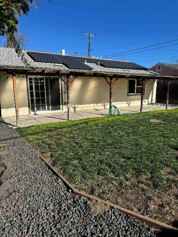 1831 Vermont St Fairfield, CA 94533 photo 4