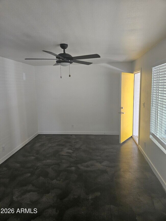 2108 E Fairmount Ave Phoenix, AZ 85016 photo 5