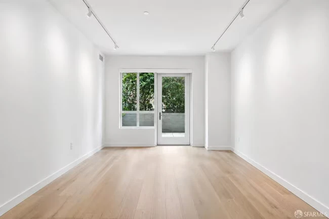 110 Channel St San Francisco, CA 94158 photo 3