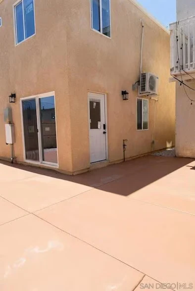 4373 Conrad Ave San Diego, CA 92117