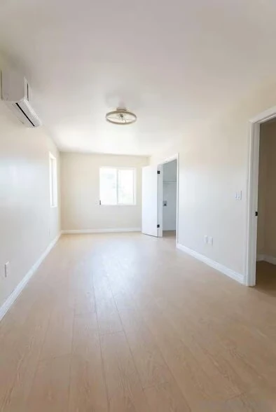 4373 Conrad Ave San Diego, CA 92117 photo 5