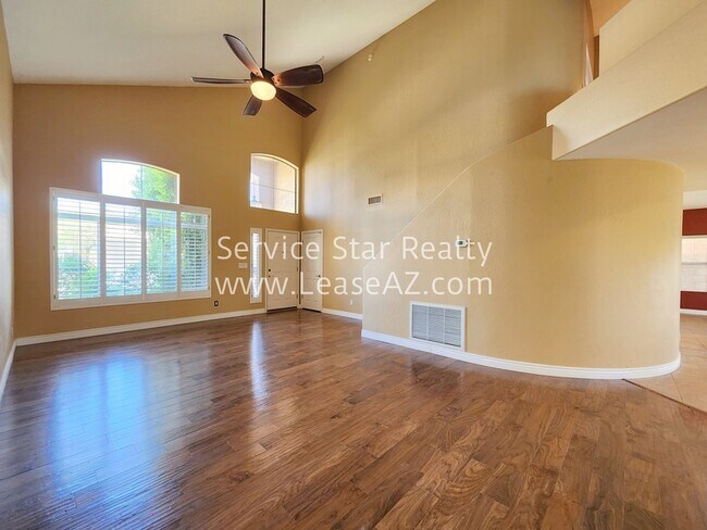 1329 E Sheena Dr Phoenix, AZ 85022 photo 4
