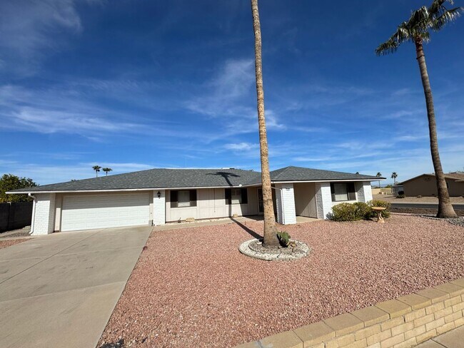 12402 W Allegro Dr photo 2