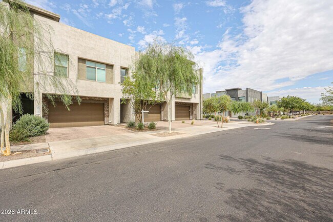 25428 N 19th Dr Phoenix, AZ 85085 photo 3