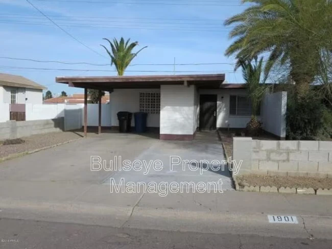 1901 S Farmer Ave Tempe, AZ 85281 photo 4