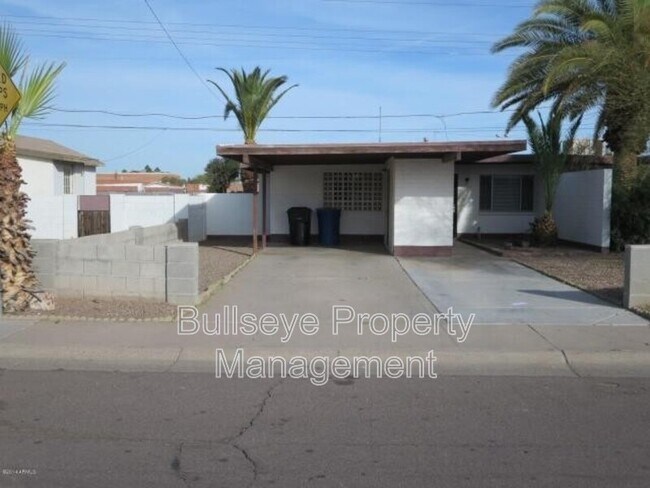 1901 S Farmer Ave Tempe, AZ 85281 photo 3