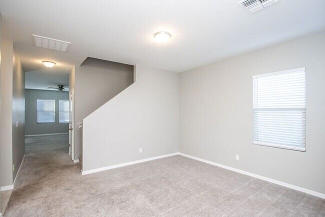 2377 E Alonso Dr Casa Grande, AZ 85194 photo 4