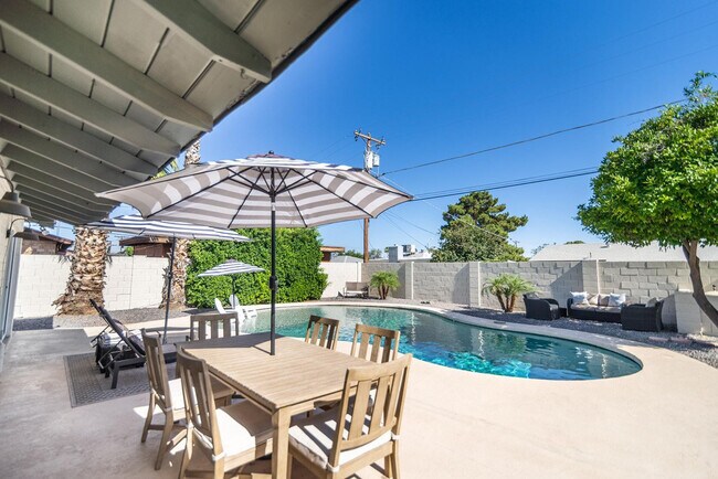 7435 E Granada Rd Scottsdale, AZ 85257 photo 4