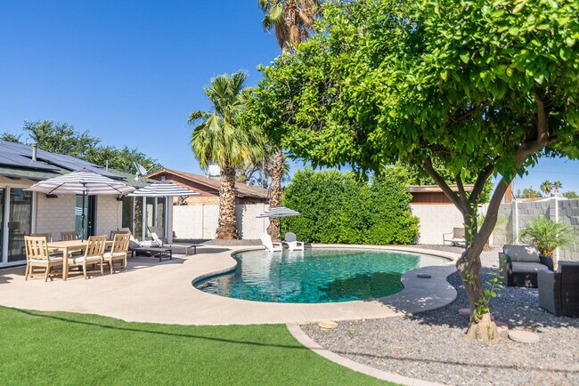7435 E Granada Rd Scottsdale, AZ 85257 photo 3