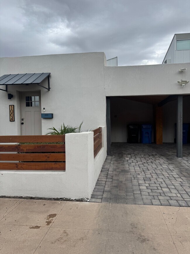 1006 N 12th St Phoenix, AZ 85006 photo 4
