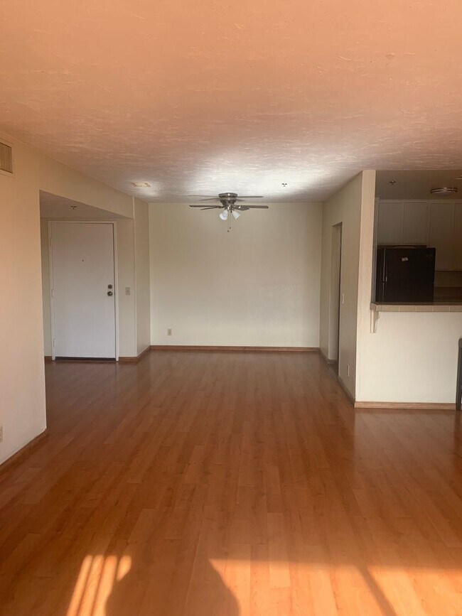 5990 Dandridge Ln San Diego, CA 92115 photo 5