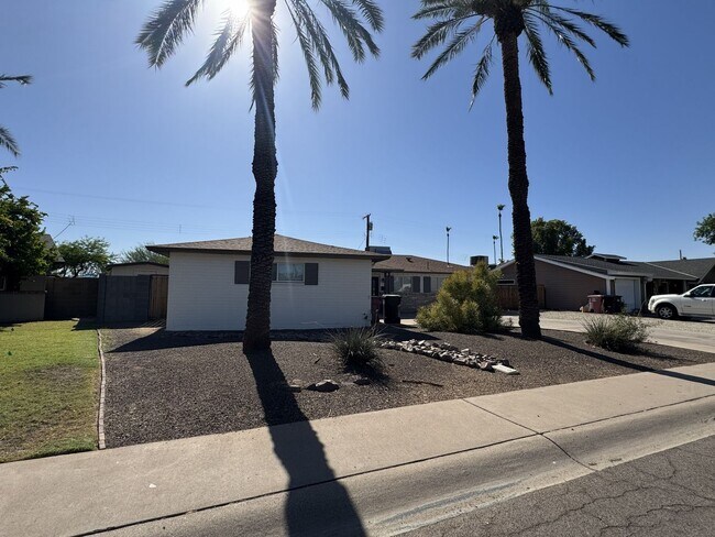 4426 N 85th St Scottsdale, AZ 85251 photo 4