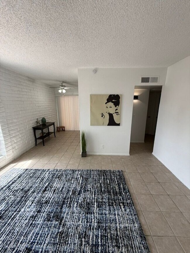 1141 N April Cir Mesa, AZ 85203 photo 4