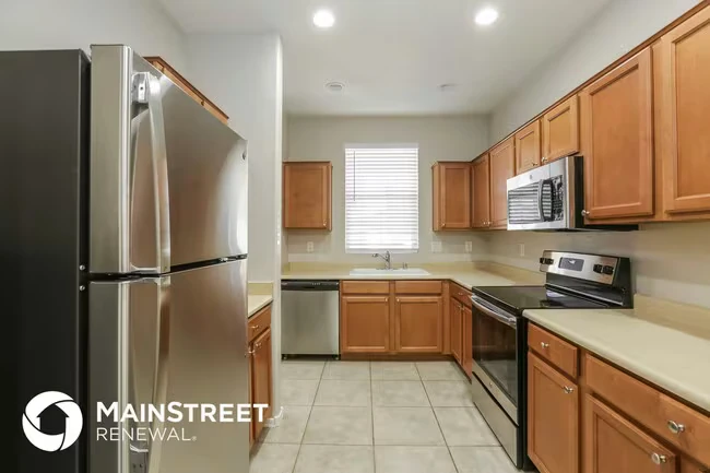 5337 W Warner St Phoenix, AZ 85043 photo 4