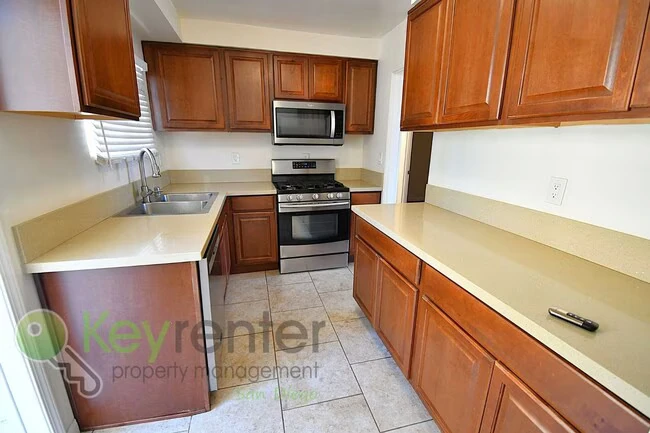 4515 55th St San Diego, CA 92115 photo 2
