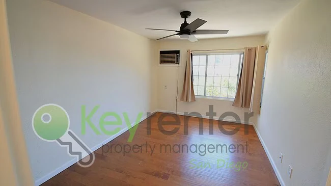 4515 55th St San Diego, CA 92115 photo 5