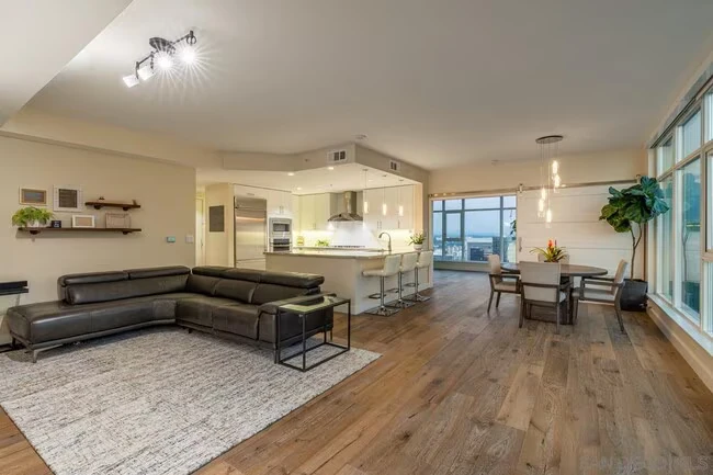 1205 Pacific Hwy San Diego, CA 92101 photo 5