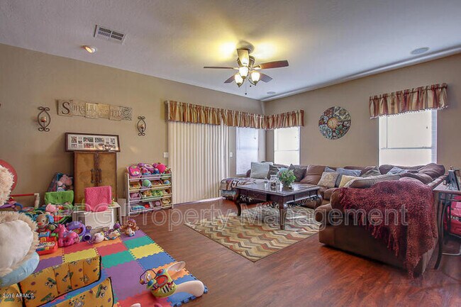12167 N 152nd Ave Surprise, AZ 85379 photo 3