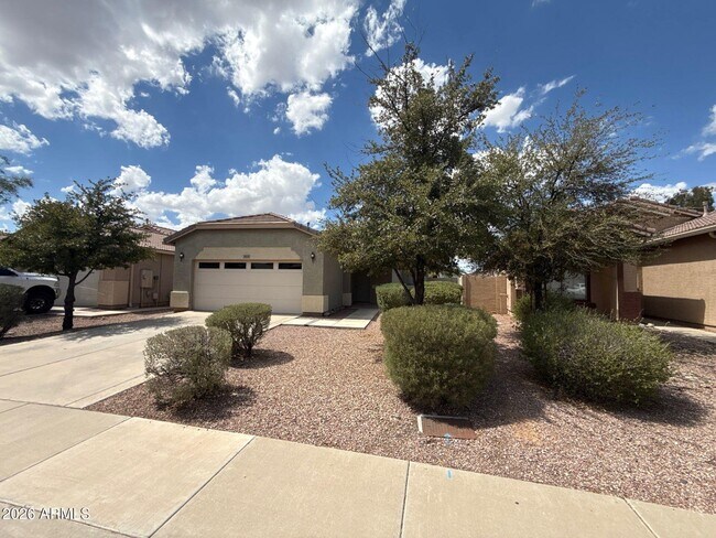 8858 W Hilton Ave photo 5