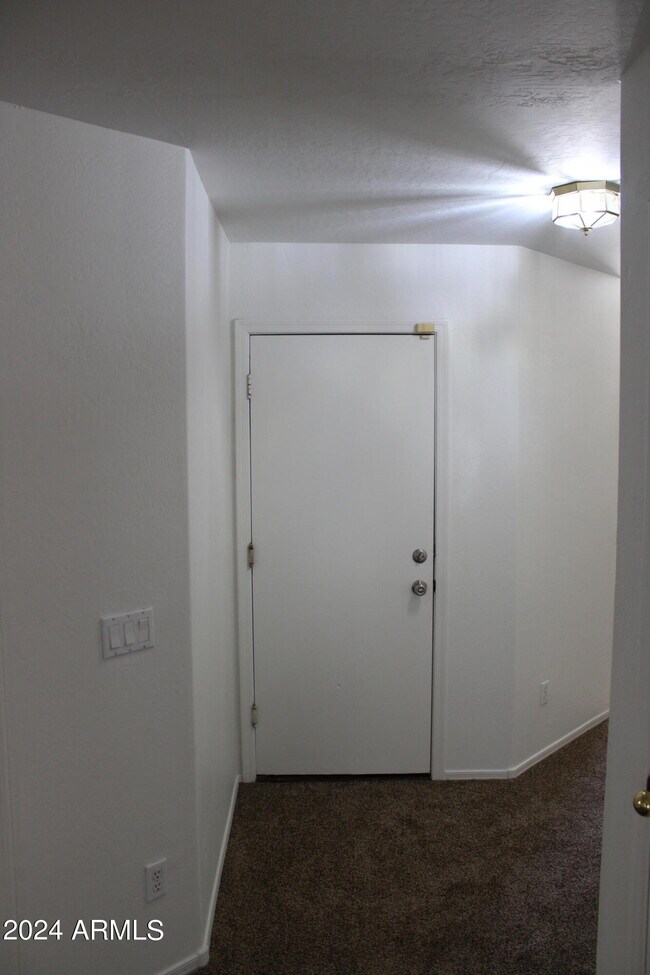 2568 W Tanner Ranch Rd Queen Creek, AZ 85144 photo 4