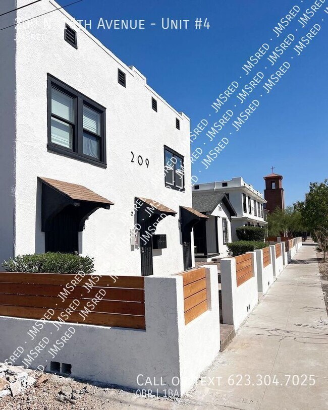 209 N 16th Ave Phoenix, AZ 85007 photo 3